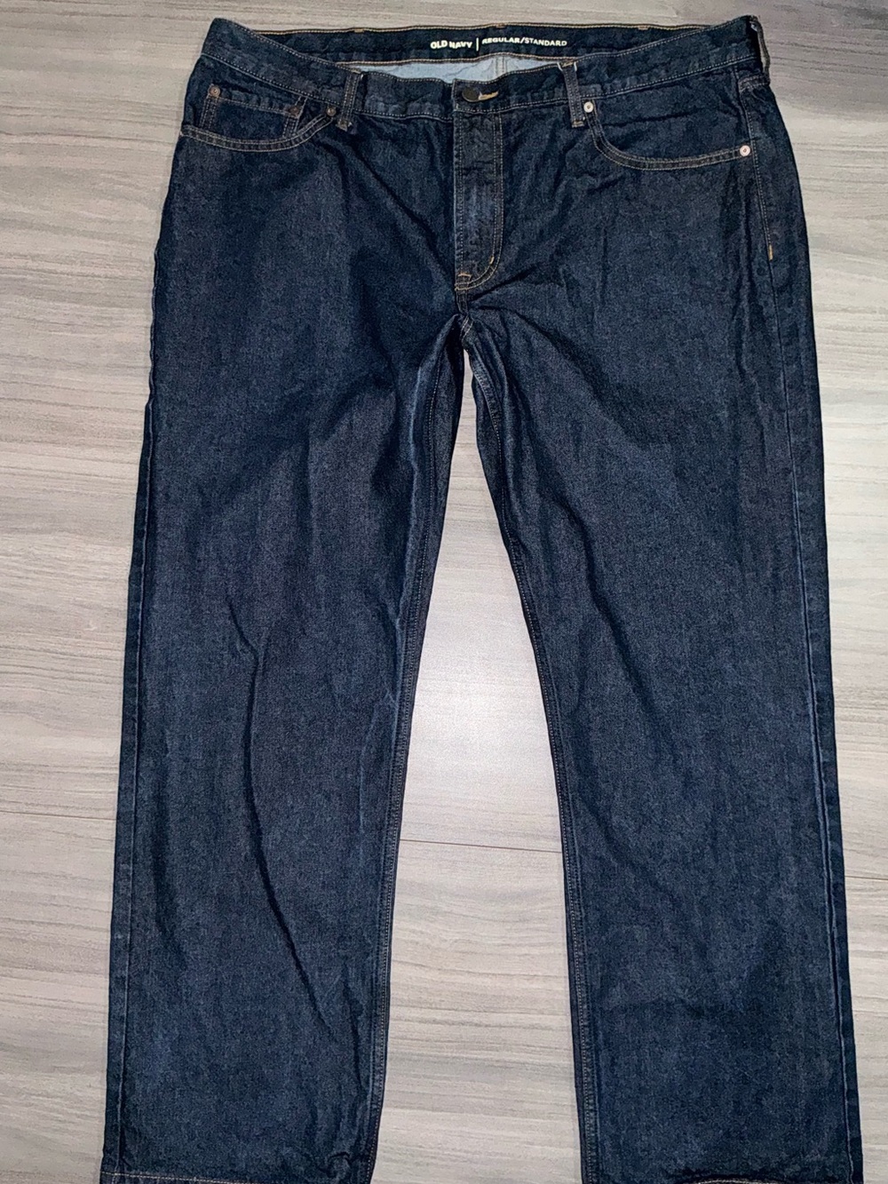 Old Navy Regular/Standard Fit Dark Wash Straight Jeans (42x32)